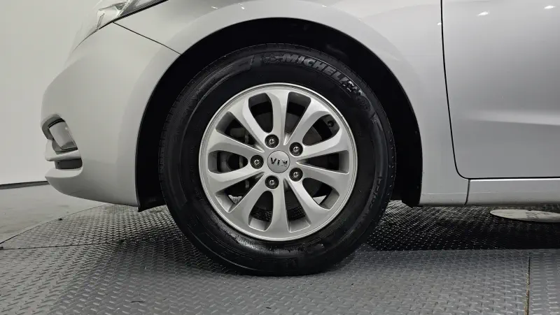 Kia K3