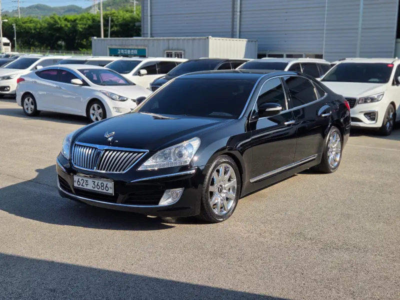 Hyundai Equus