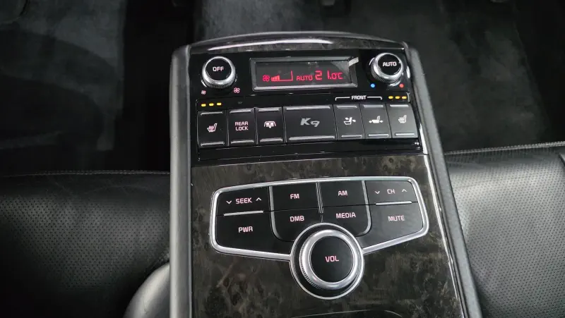 Kia K9