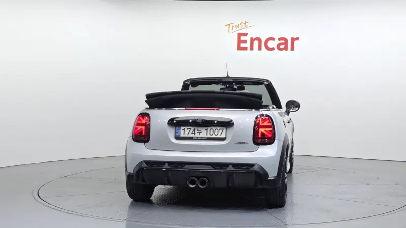 MINI Cabrio