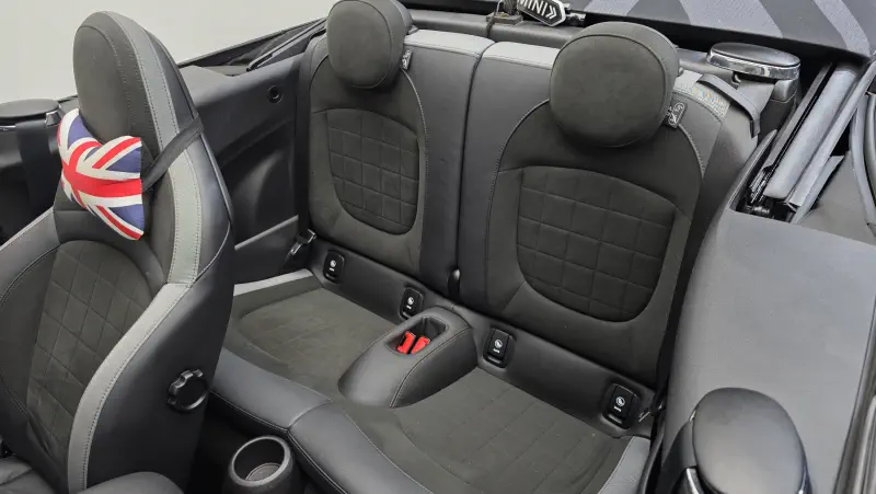 MINI Cabrio