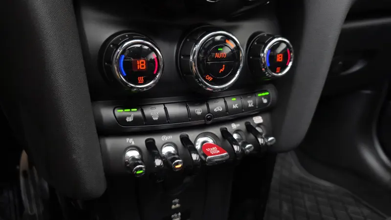 MINI Cabrio