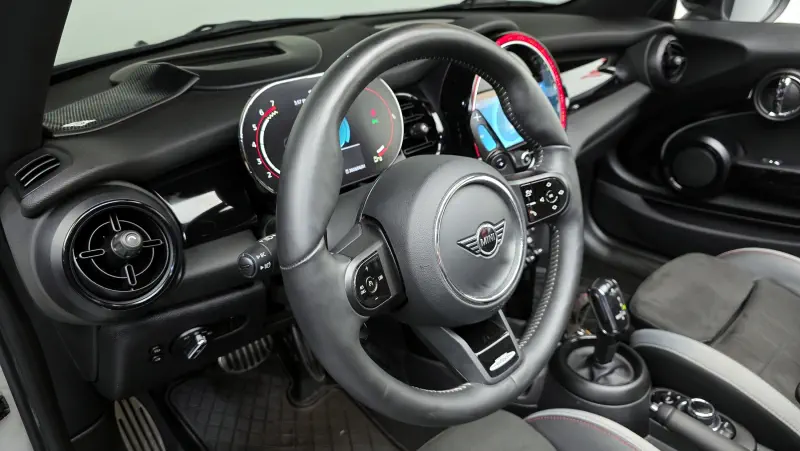 MINI Cabrio