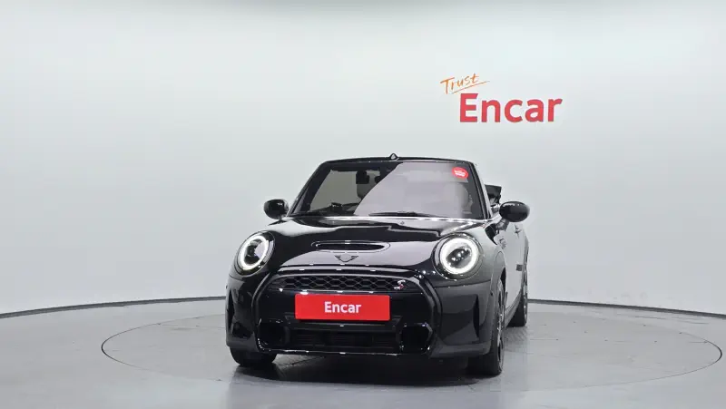 MINI Cabrio