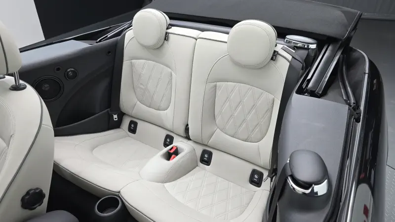 MINI Cabrio