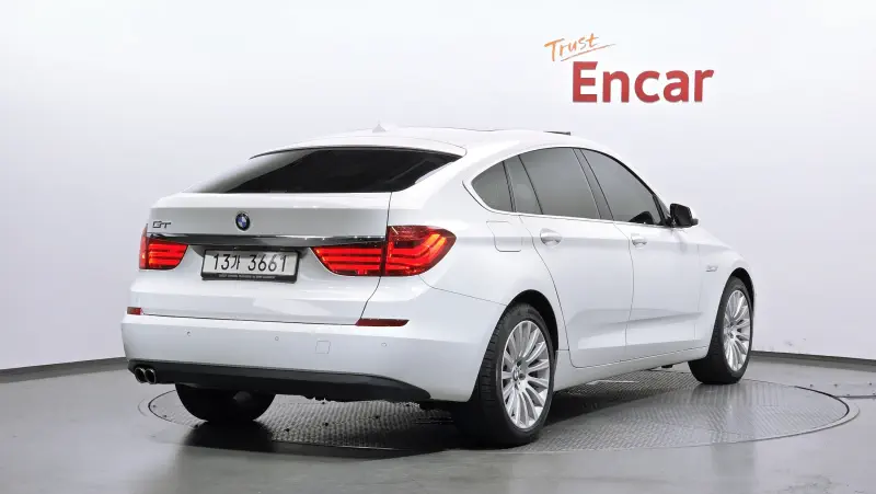 BMW 5-Series Gran Turismo