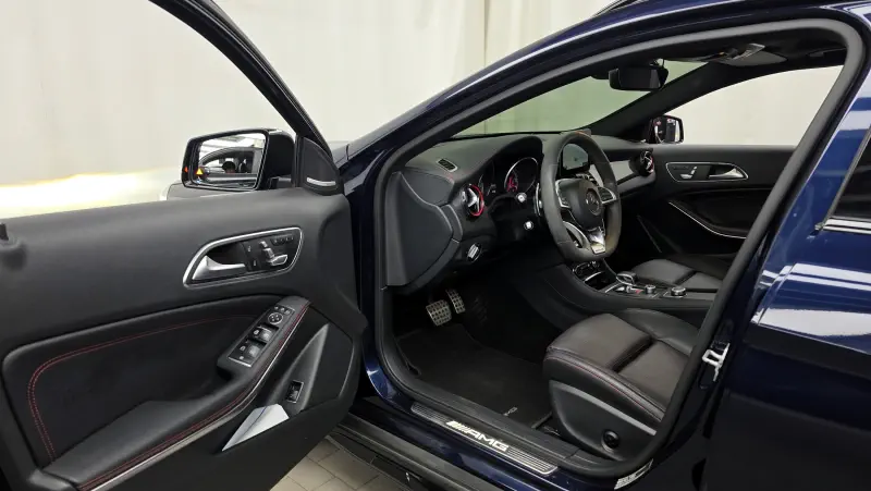 Mercedes-Benz GLA-Class
