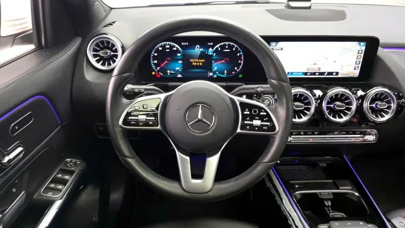 Mercedes-Benz GLA-Class