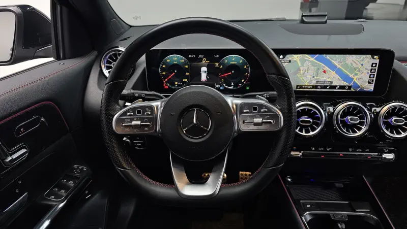 Mercedes-Benz GLA-Class
