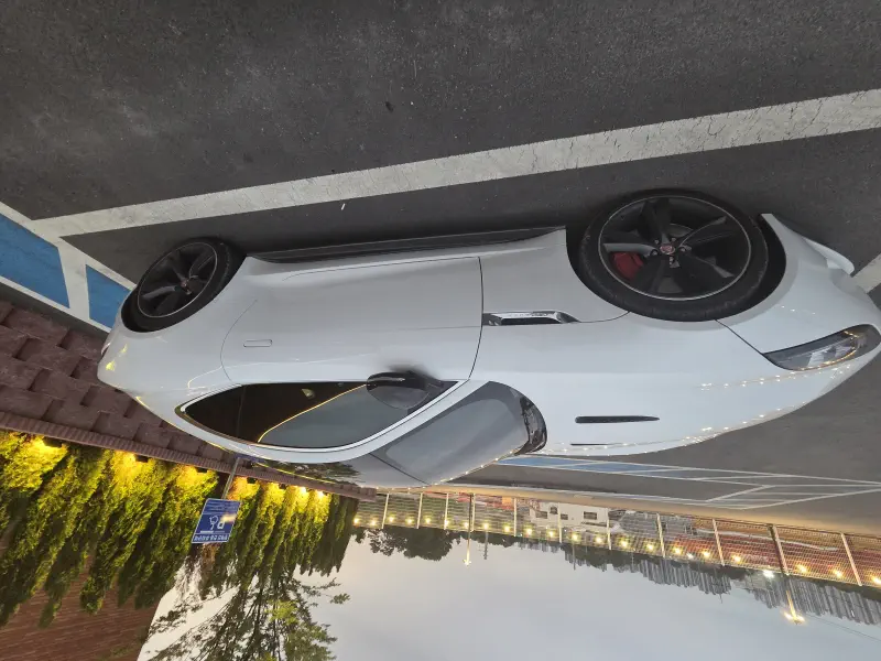 Jaguar F-Type