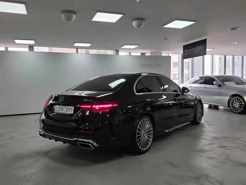 Mercedes-Benz C-Class