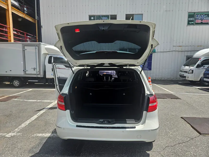 Mercedes-Benz B-Class