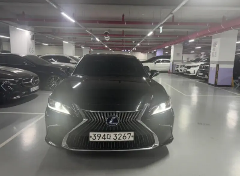 Lexus ES300h