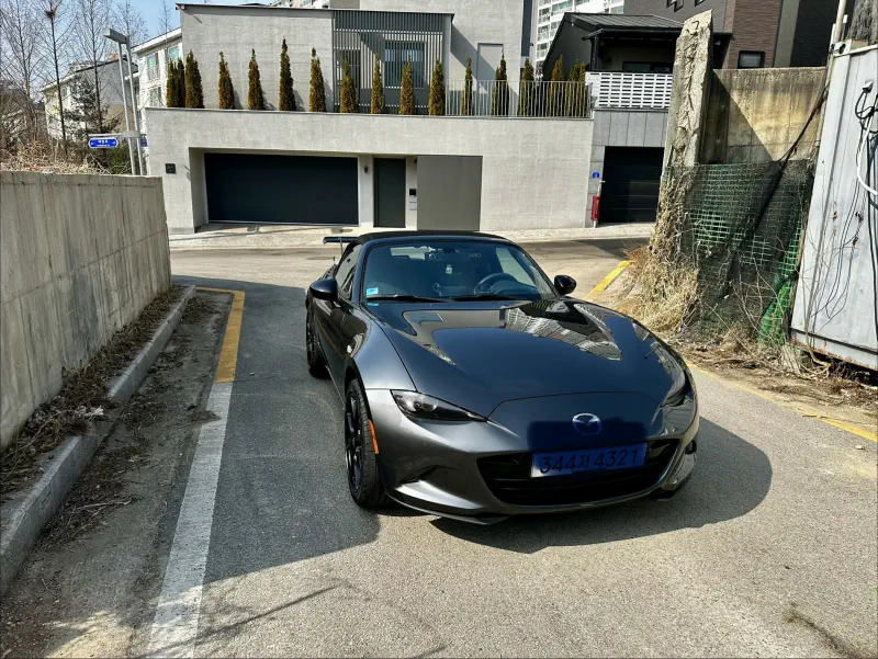 Mazda MX-5