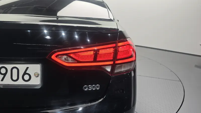 Hyundai Aslan
