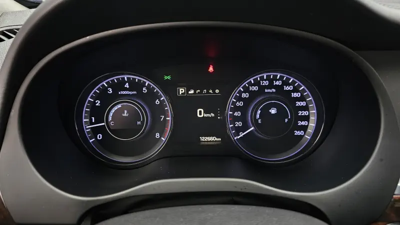 Hyundai Aslan