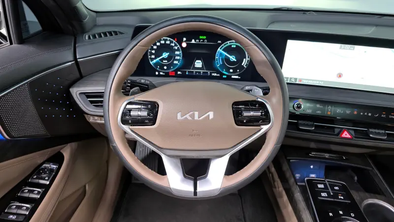 Kia K8