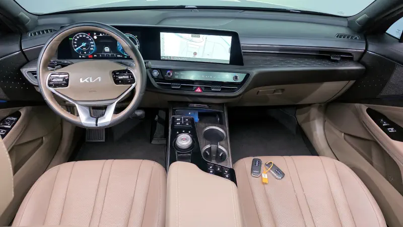 Kia K8