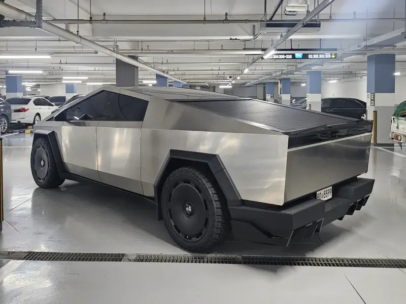 Tesla Cybertruck