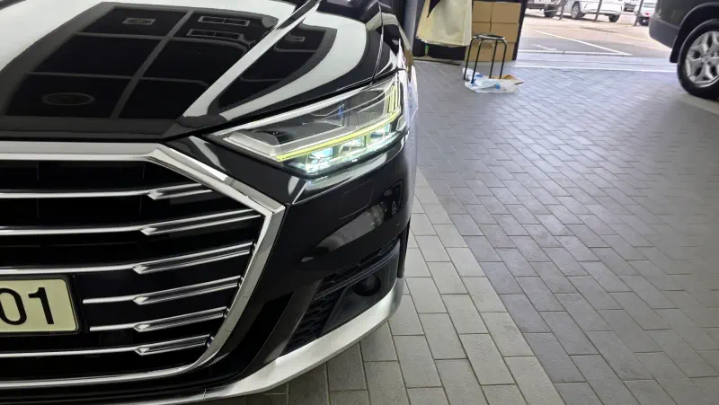 Audi A8