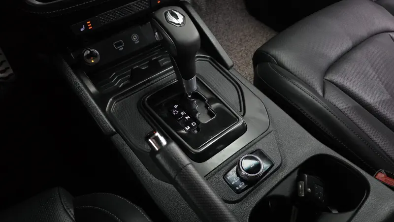 SsangYong Rexton Sports