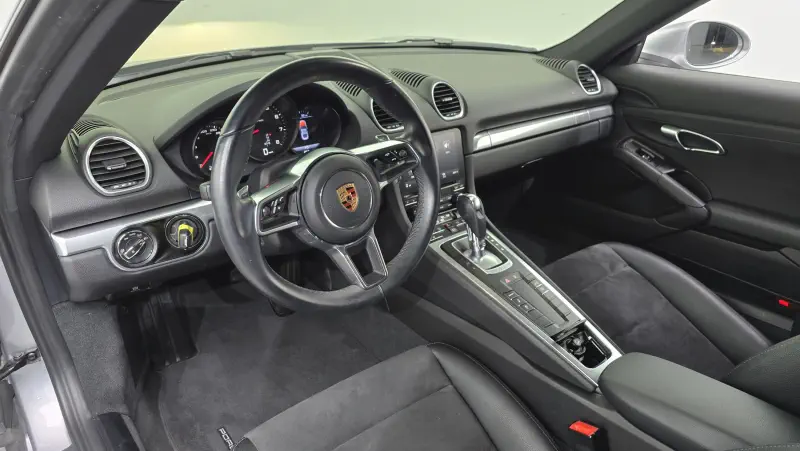 Porsche Cayman