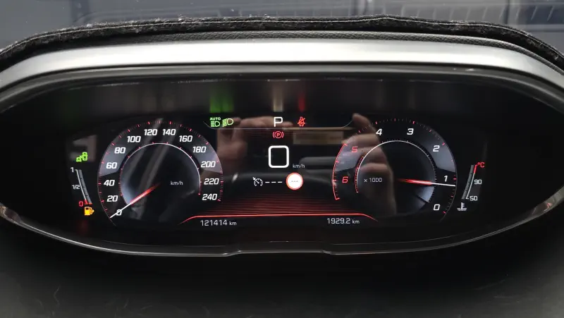 Peugeot 5008