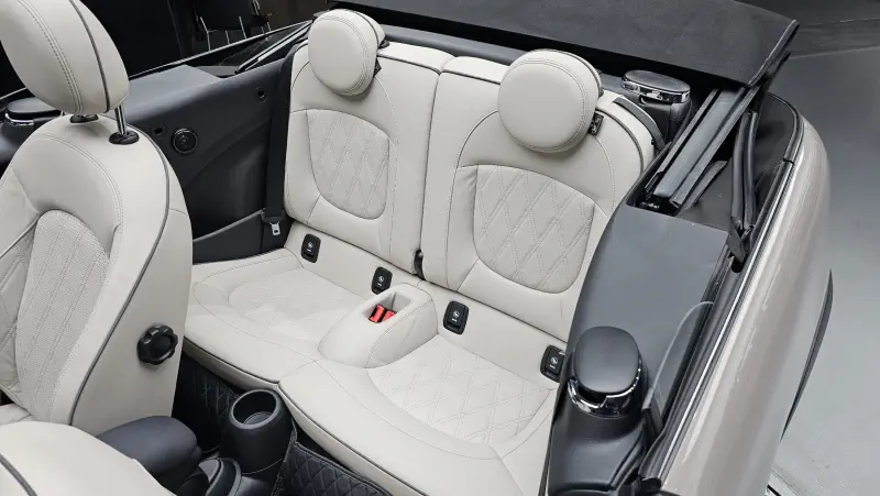 MINI Cabrio