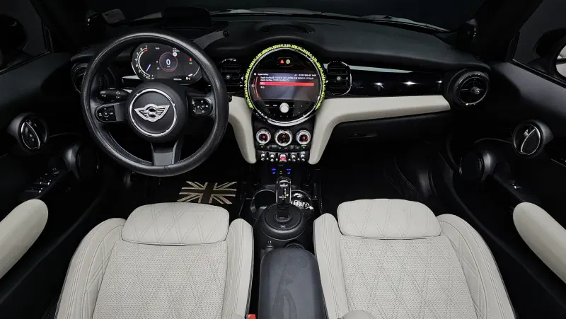 MINI Cabrio