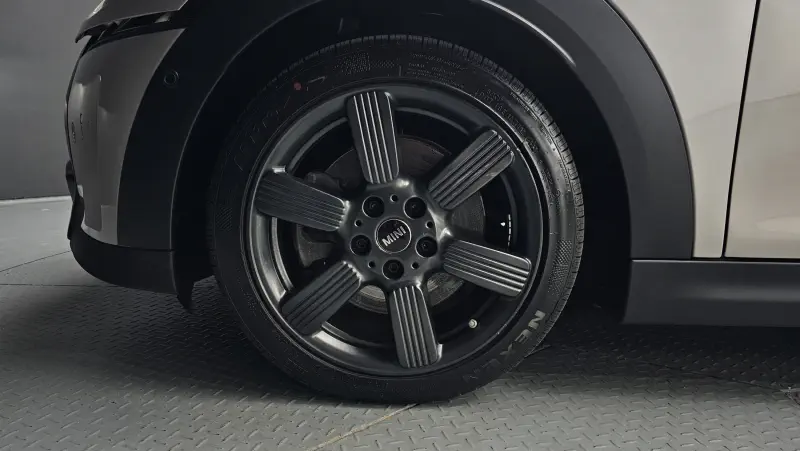 MINI Cabrio