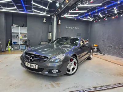 Mercedes-Benz SL-Class