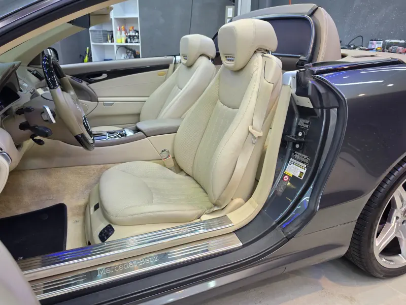 Mercedes-Benz SL-Class