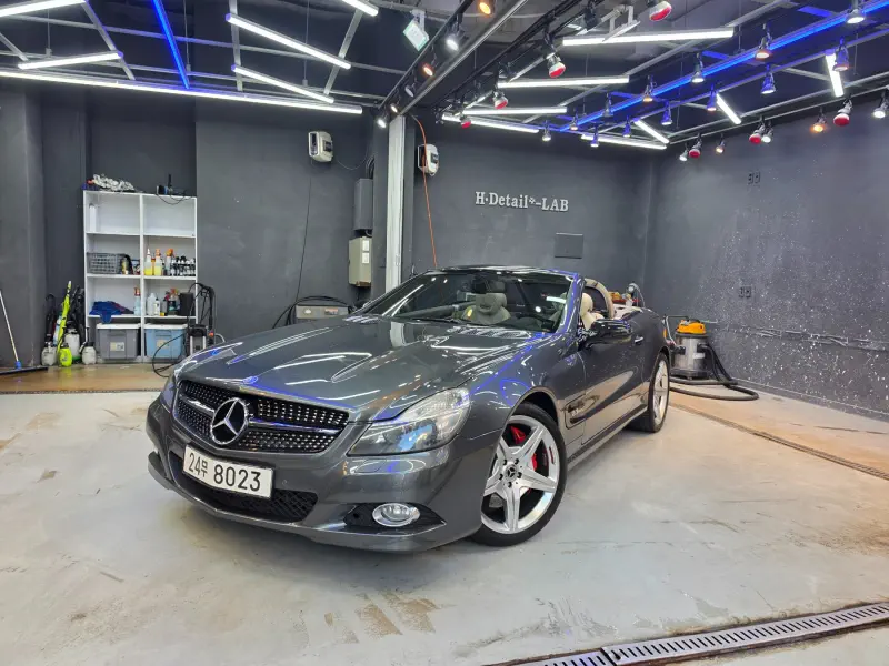 Mercedes-Benz SL-Class