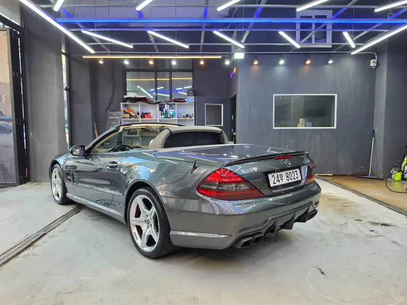 Mercedes-Benz SL-Class