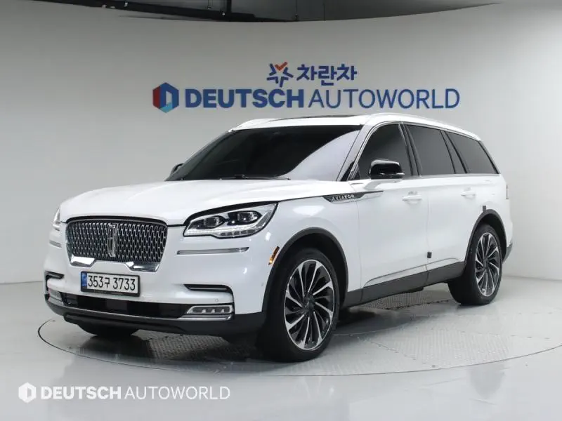Lincoln Aviator