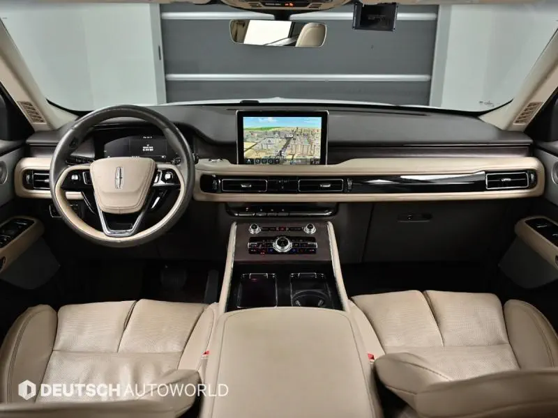 Lincoln Aviator