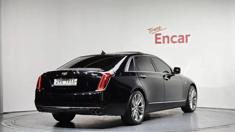 Cadillac CT6