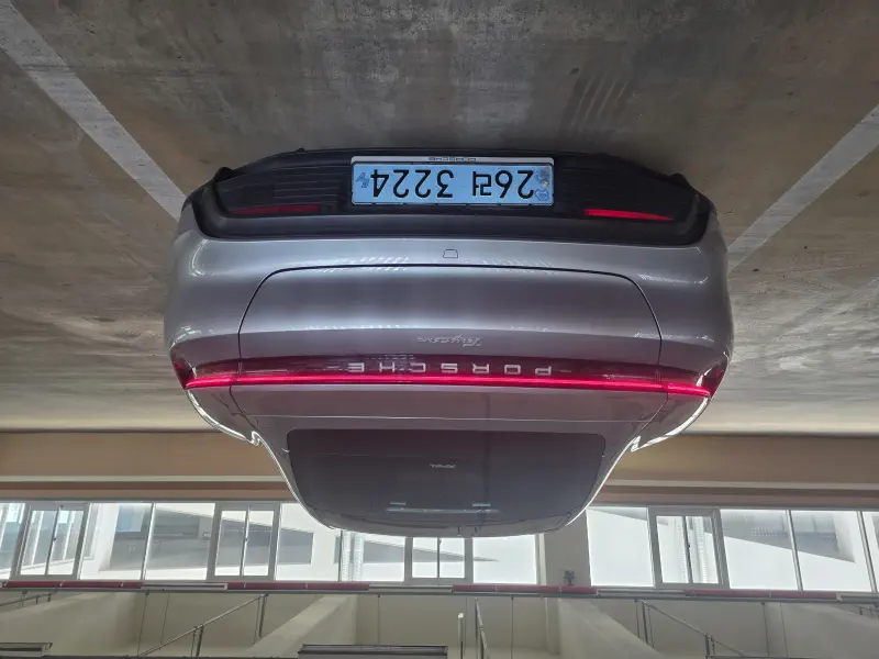 Porsche Taycan