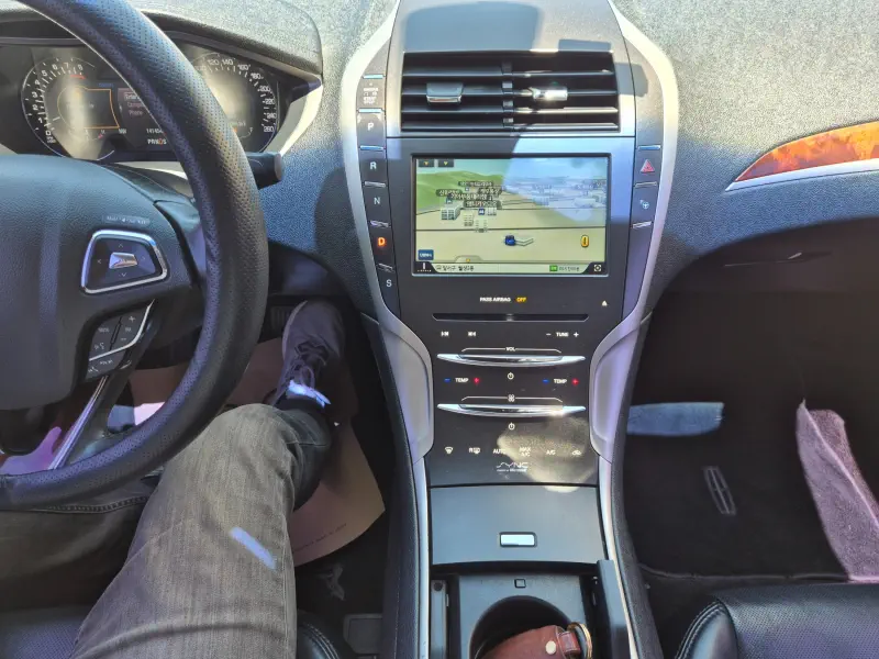 Lincoln Mkz