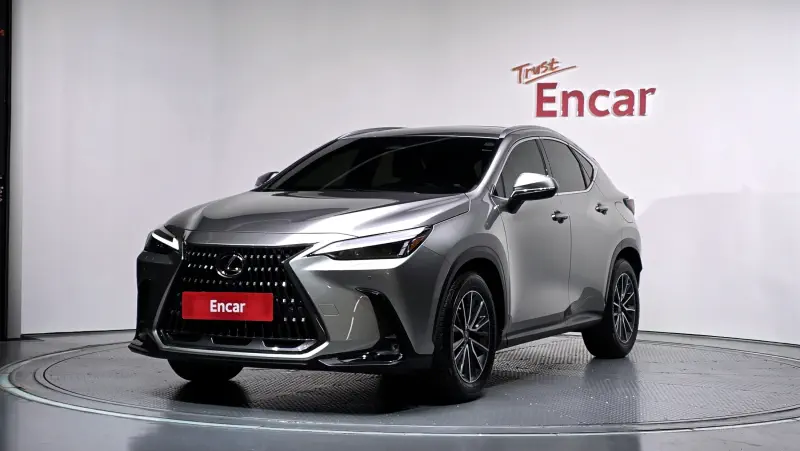Lexus NX450h+