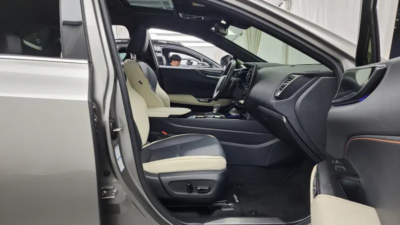 Lexus NX450h+