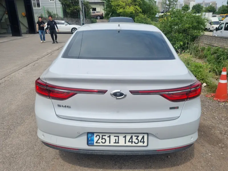 Renault Samsung SM6