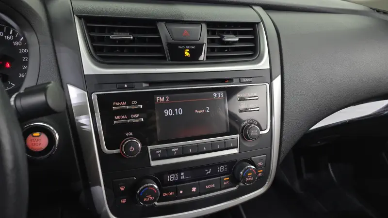 Nissan Altima