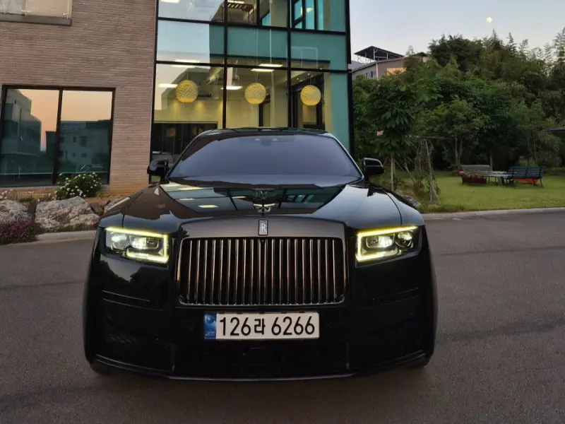 Rolls-Royce GHOST