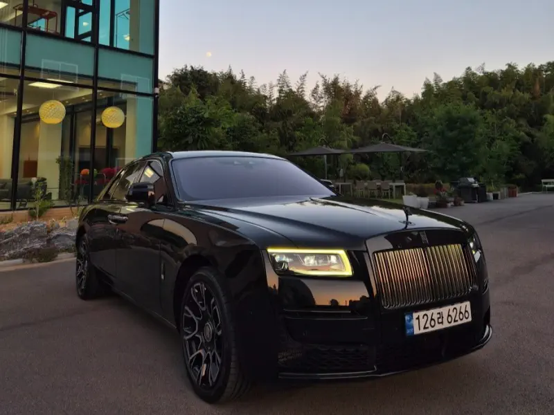 Rolls-Royce GHOST
