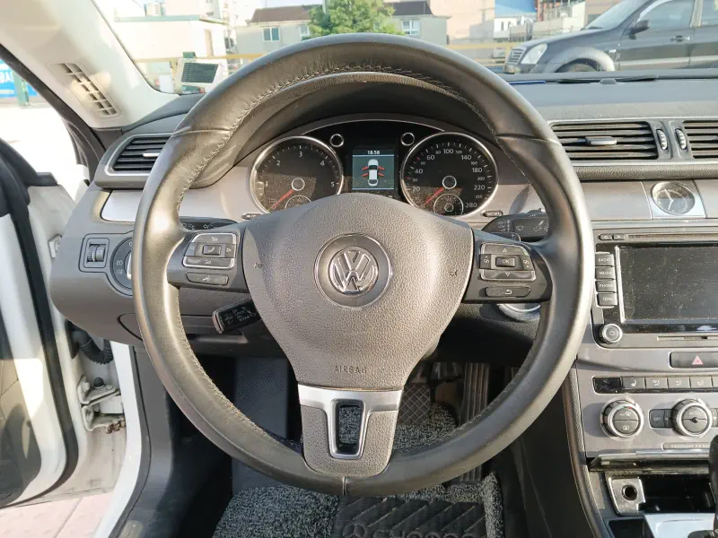 Volkswagen Passat CC