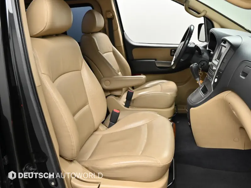 Hyundai Grand Starex