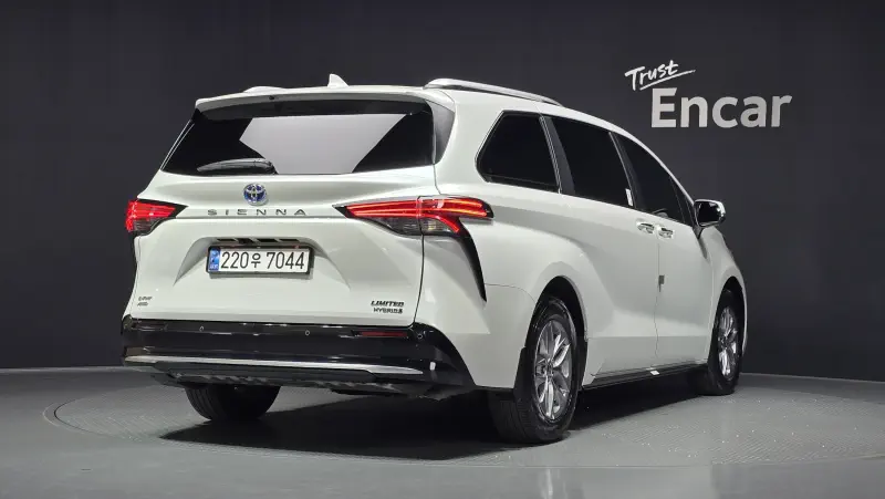 Toyota Sienna