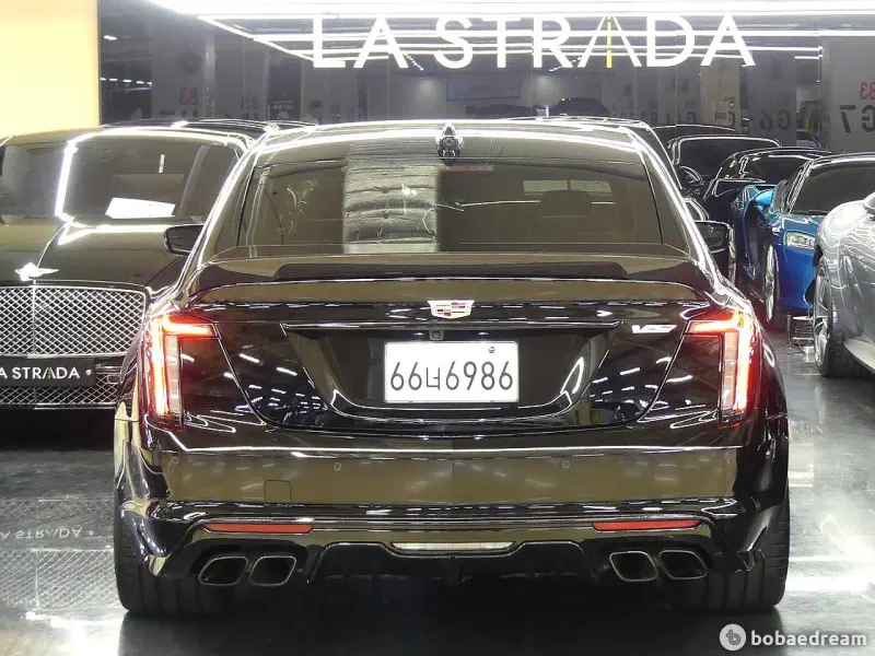 Cadillac CT5-V