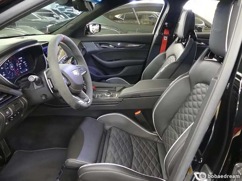 Cadillac CT5-V